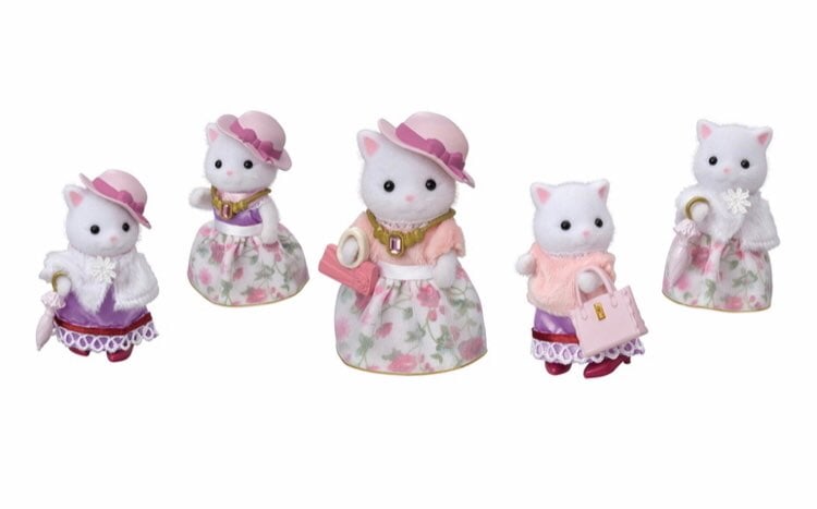 Calico Critters Persian Cat Fashion Set