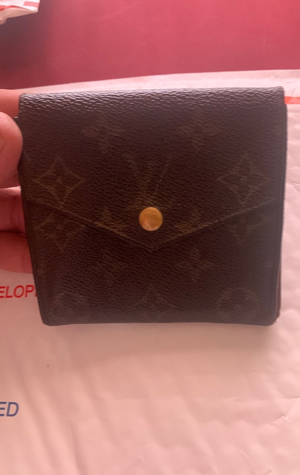 Vintage Louis Vuitton monogram Elise bifold coin wallet