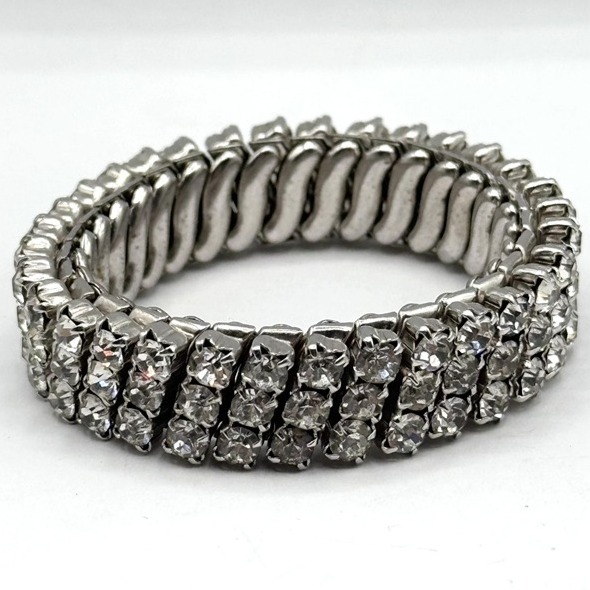 Vintage made in USA rhinestone expansion sweetheart bracelet