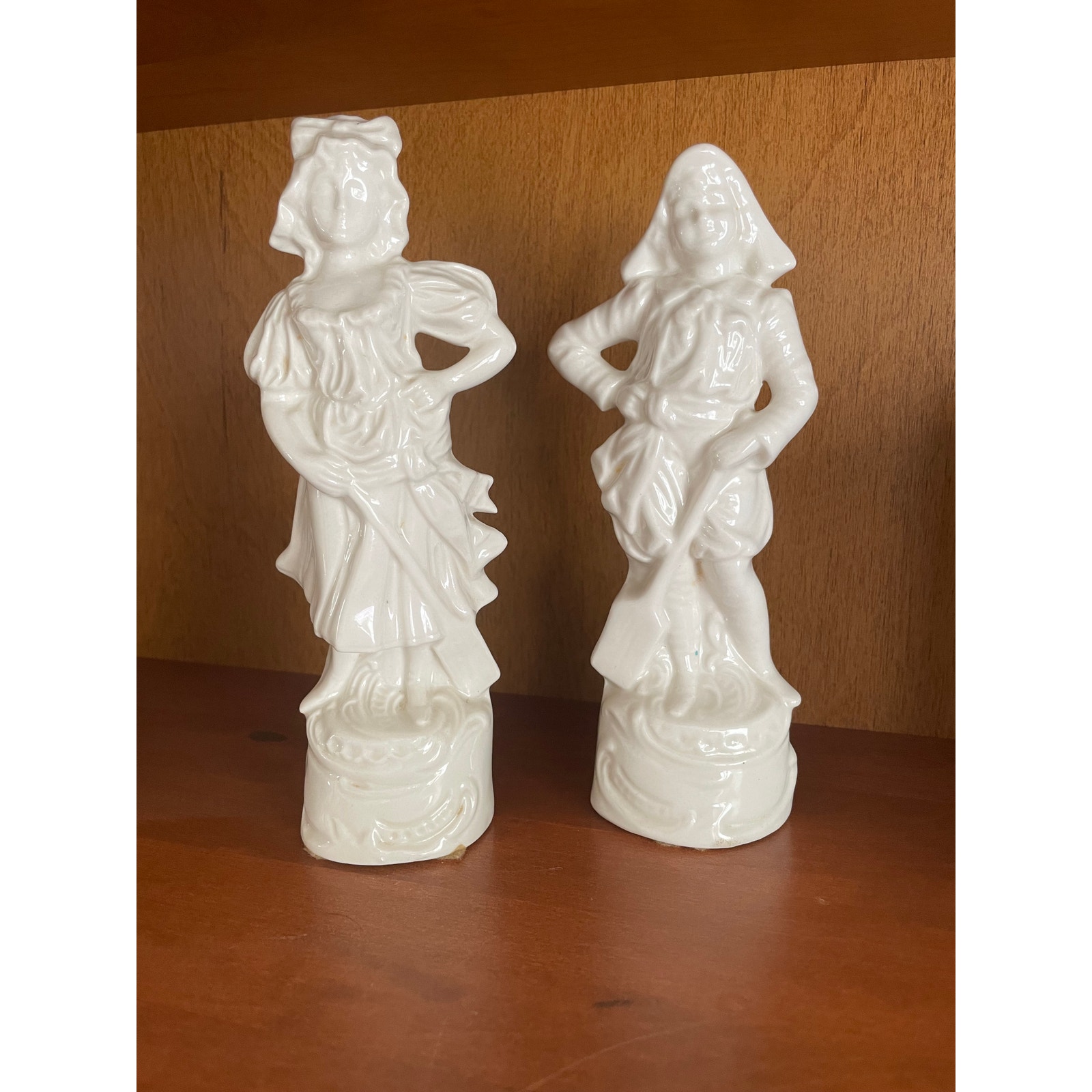 Vintage Set/2 MCM 18th Century Style Figurines White Porcelain Decor