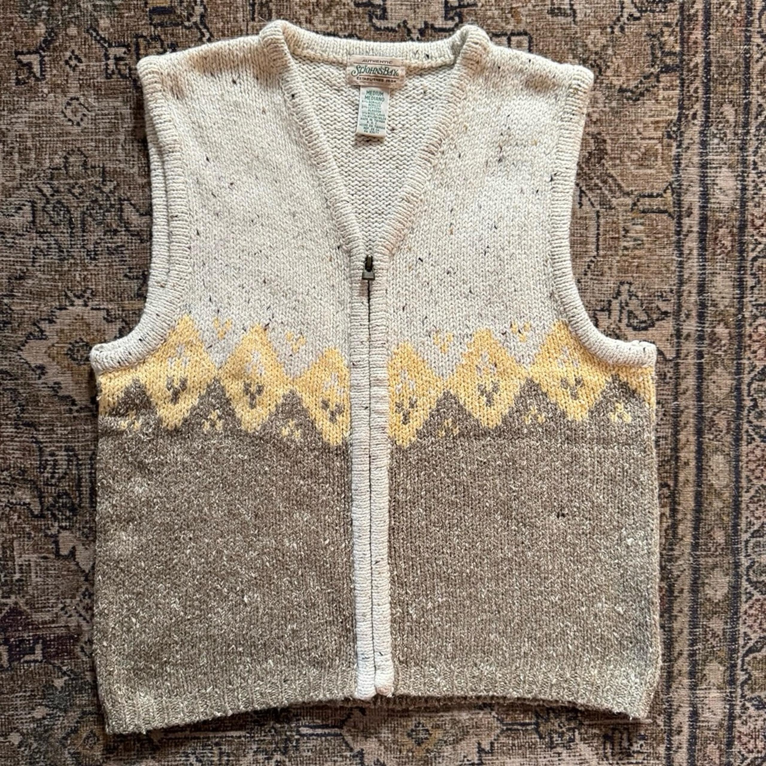 ST JOHN’S BAY Vintage Wool Blend Fair Isle Zip Knit Sweater Vest Medium