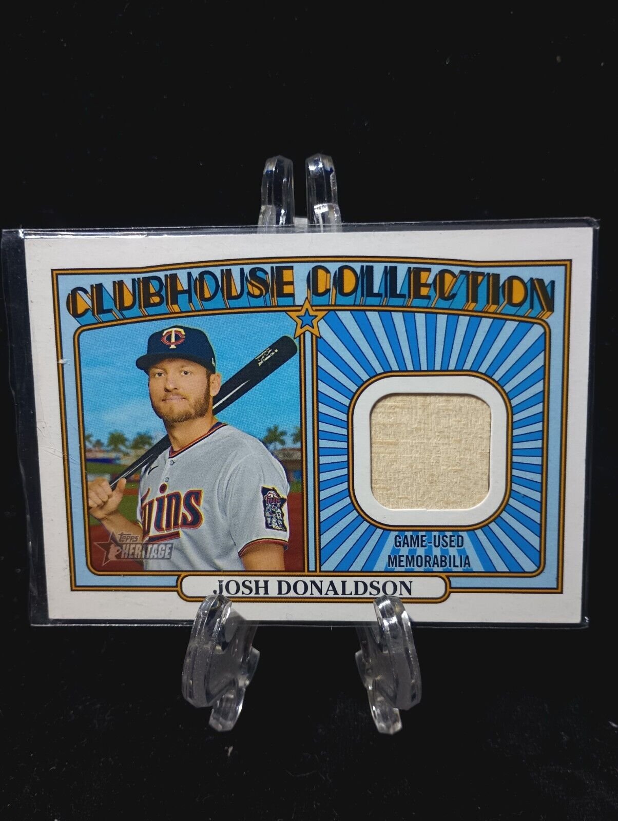 2021 Heritage High # Clubhouse Collection Bat Relic Josh Donaldson #CC-JD Twins