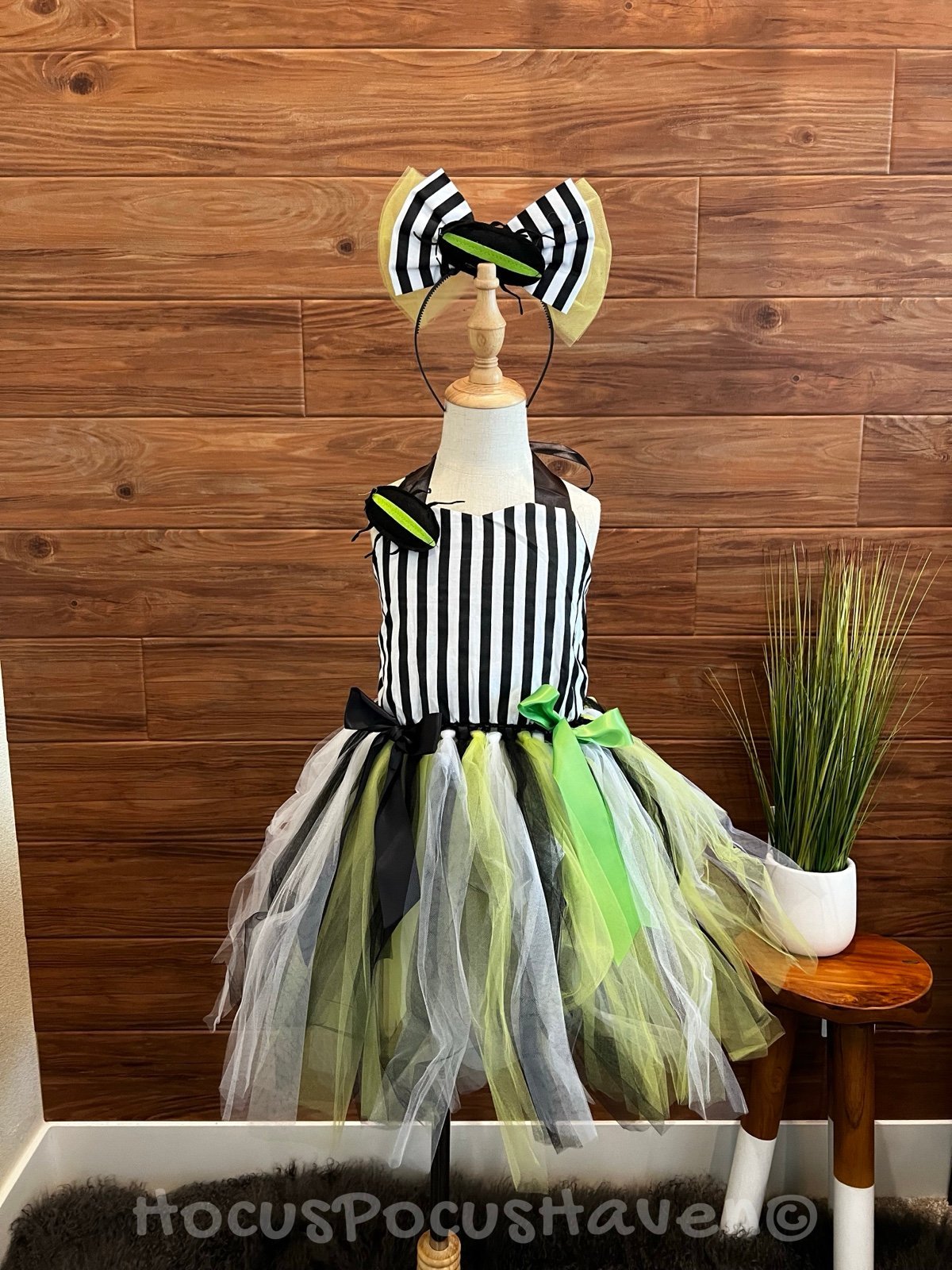 beetlejuice tutu girls costume size 5/6