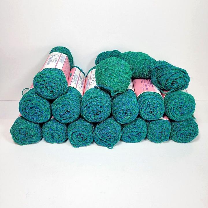 16 Skeins Vintage Columbia Minerva Reflection Yarn #5846 Teal Heather