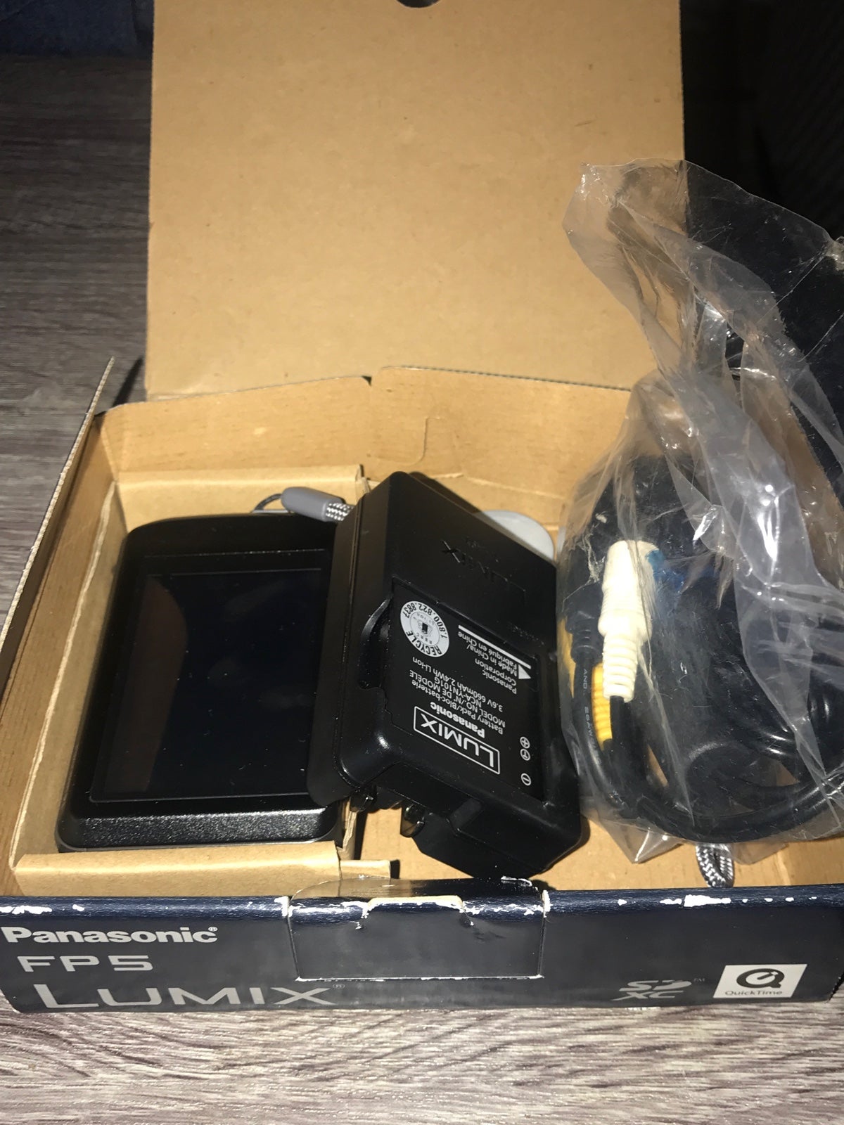 Panasonic fp5 lumix digital camera / black