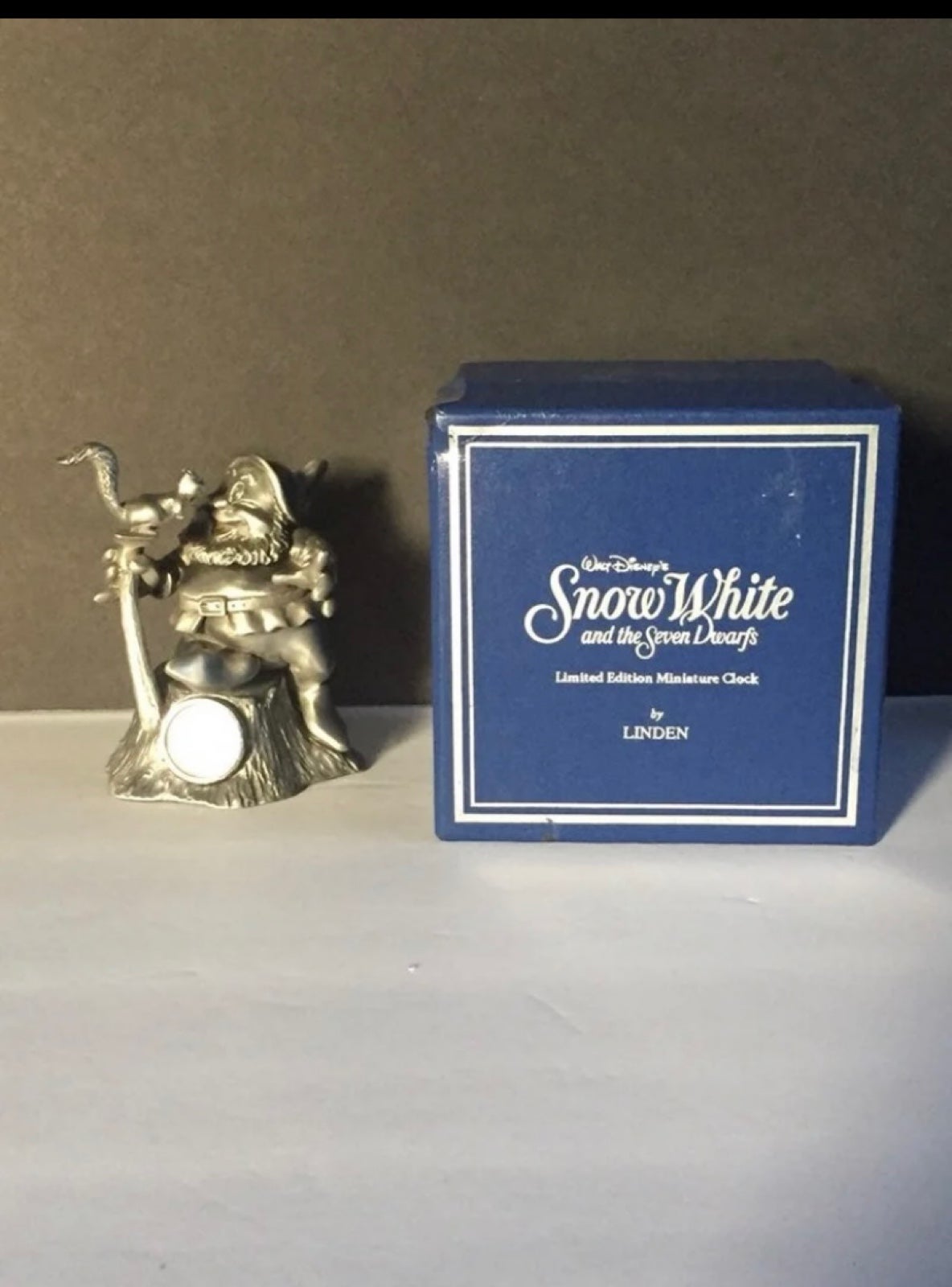 Snow White Happy Limited Edition Clock