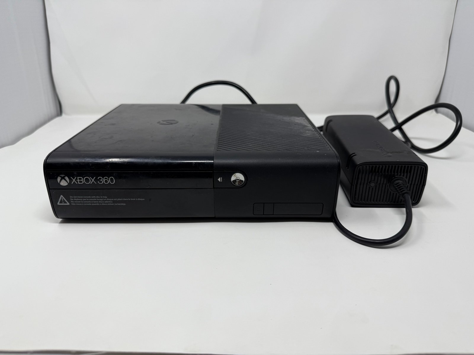 Microsoft XBox 360 E System BLACK Video Game Console 360E w/ Power Brick & Cord
