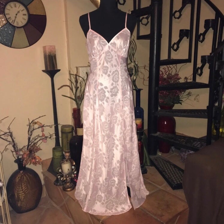 Vintage Victoria’s Secret Pink Long Nightgown