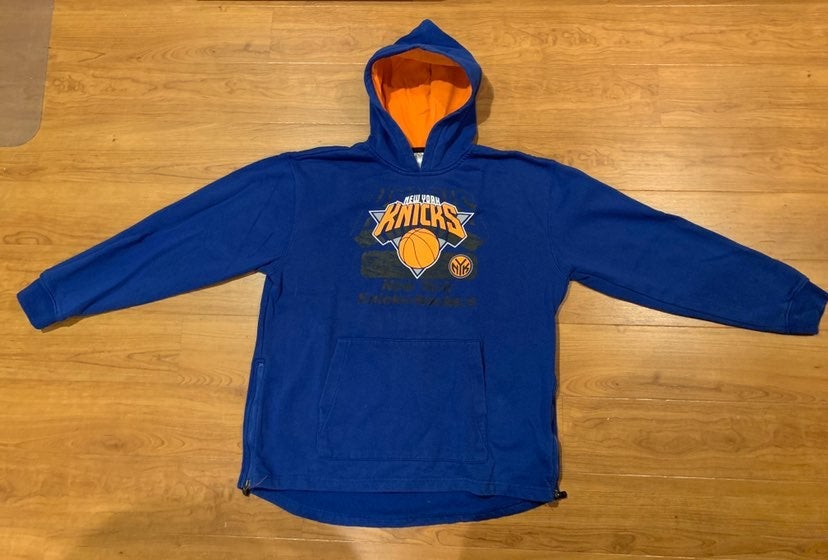NY Knicks Pullover Hoodie Youth XL 18/20