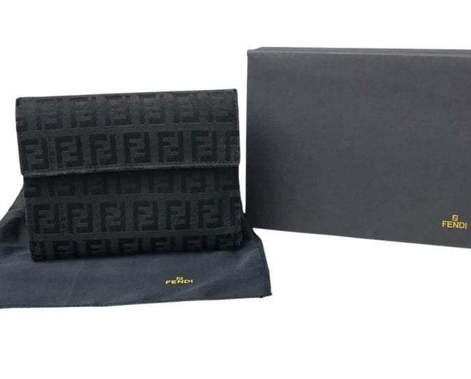 Fendi Compact Trifold Wallet-Preowned-all inclusive
