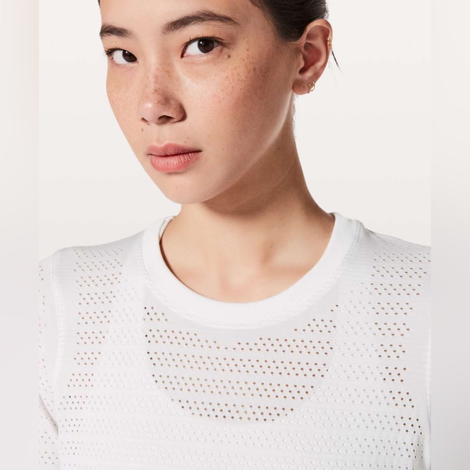 Lululemon 10/10 EUC- Breeze By Long Sleeve Relaxed Fit- *Squad White- Size 4