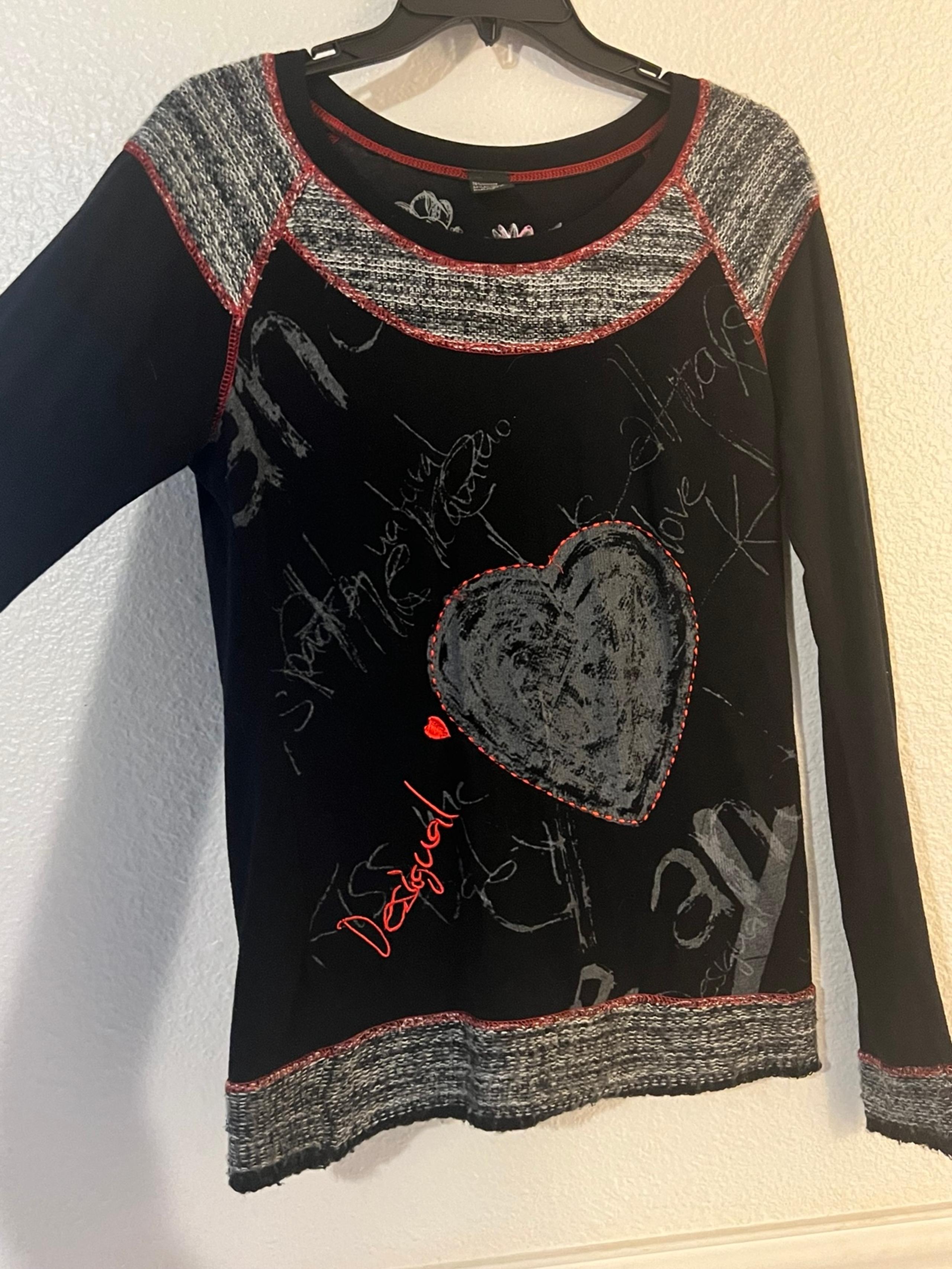 Cute Cozy Desigual Heart Signature Sweater Sz M