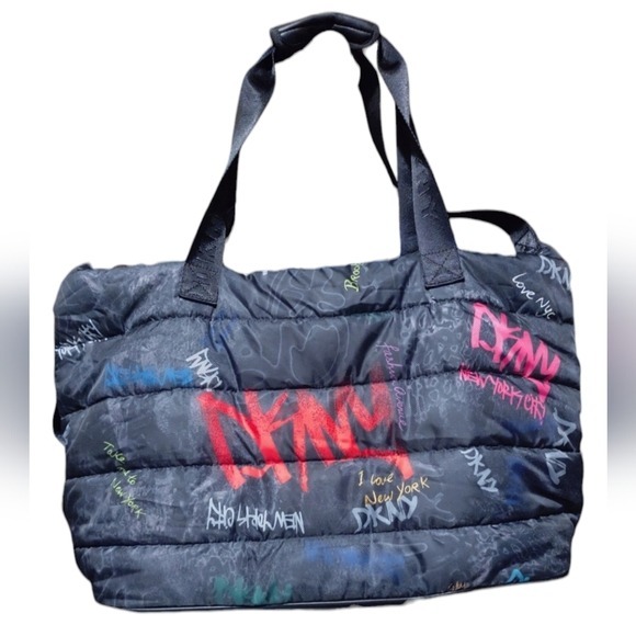 DKNY NWT Nora Duffle Graffiti New York Logo Bag Black