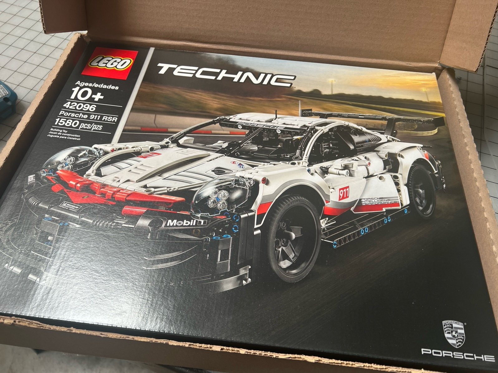 LEGO Technic Porsche 911 RSR 42096 New In Box