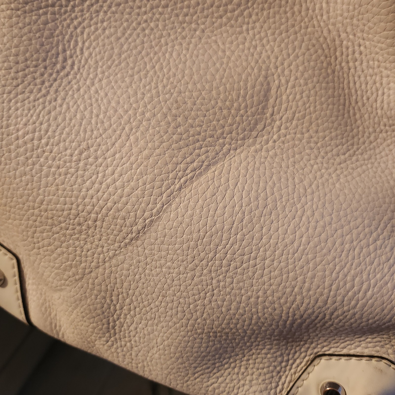 michael michael kors alanis pebble leather bucket bag