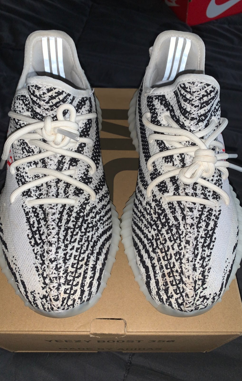 Yeezy boost 350 v2 Zebra