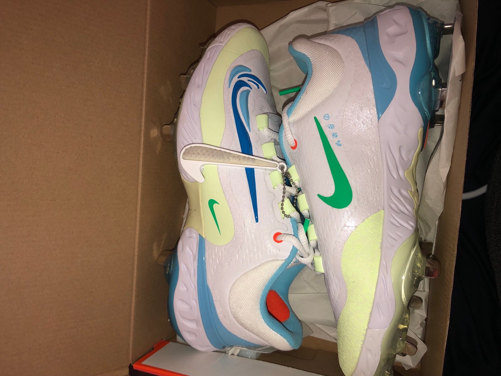 Nike Alpha Huarache Elite 4 Low NRG