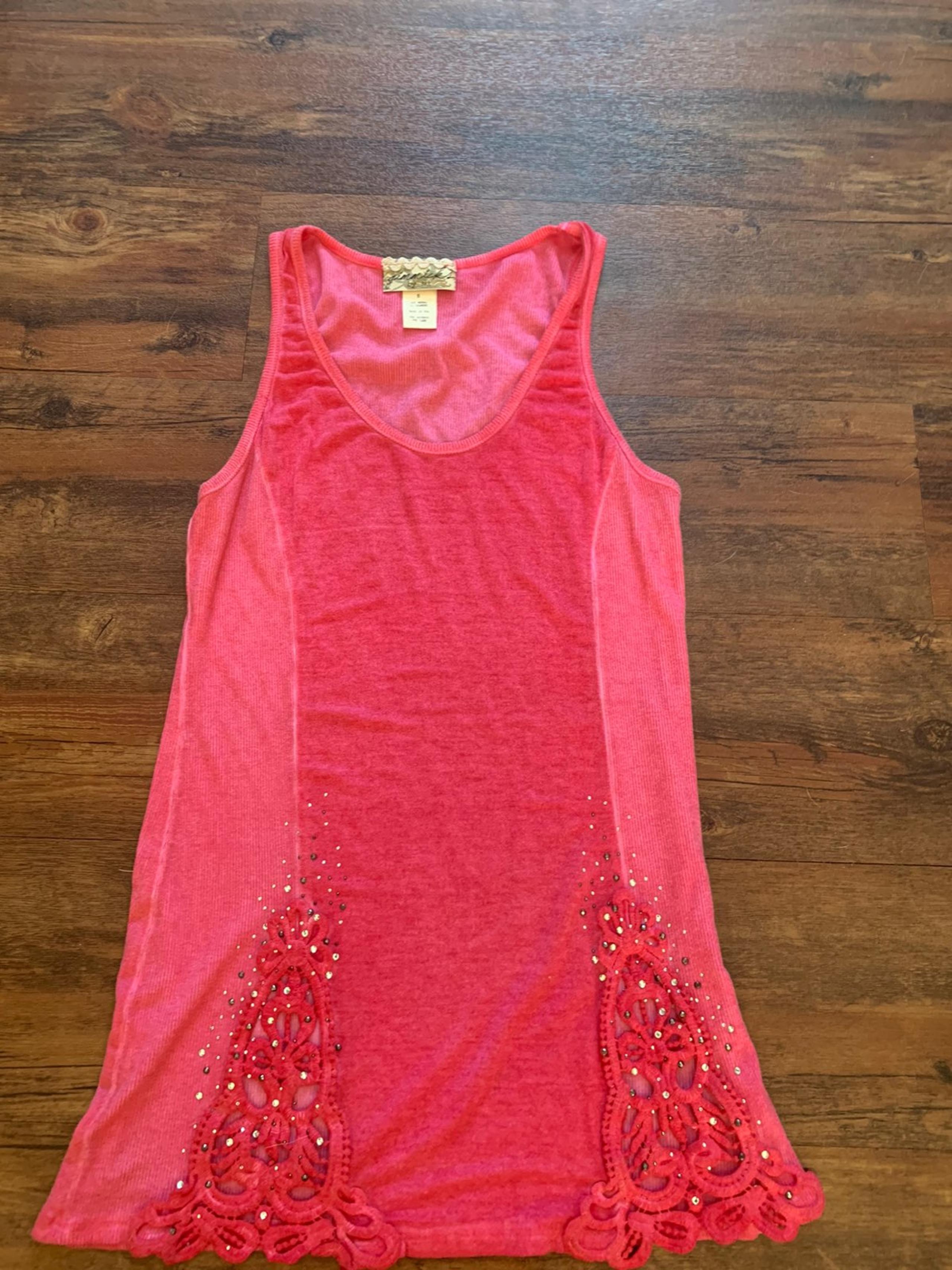 Gimmicks by BKE Tank Top Pink