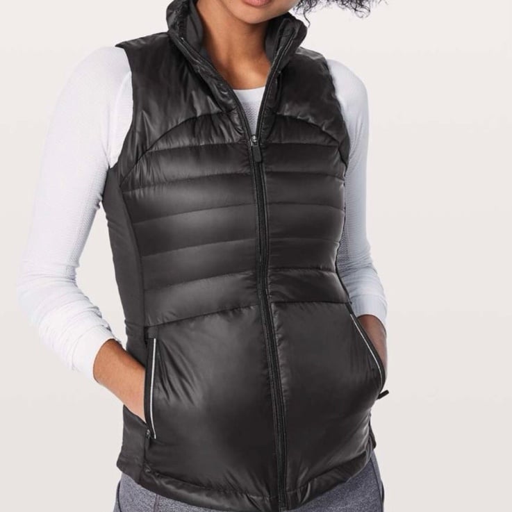 Lululemon Down For A Run Vest II Black sz.6