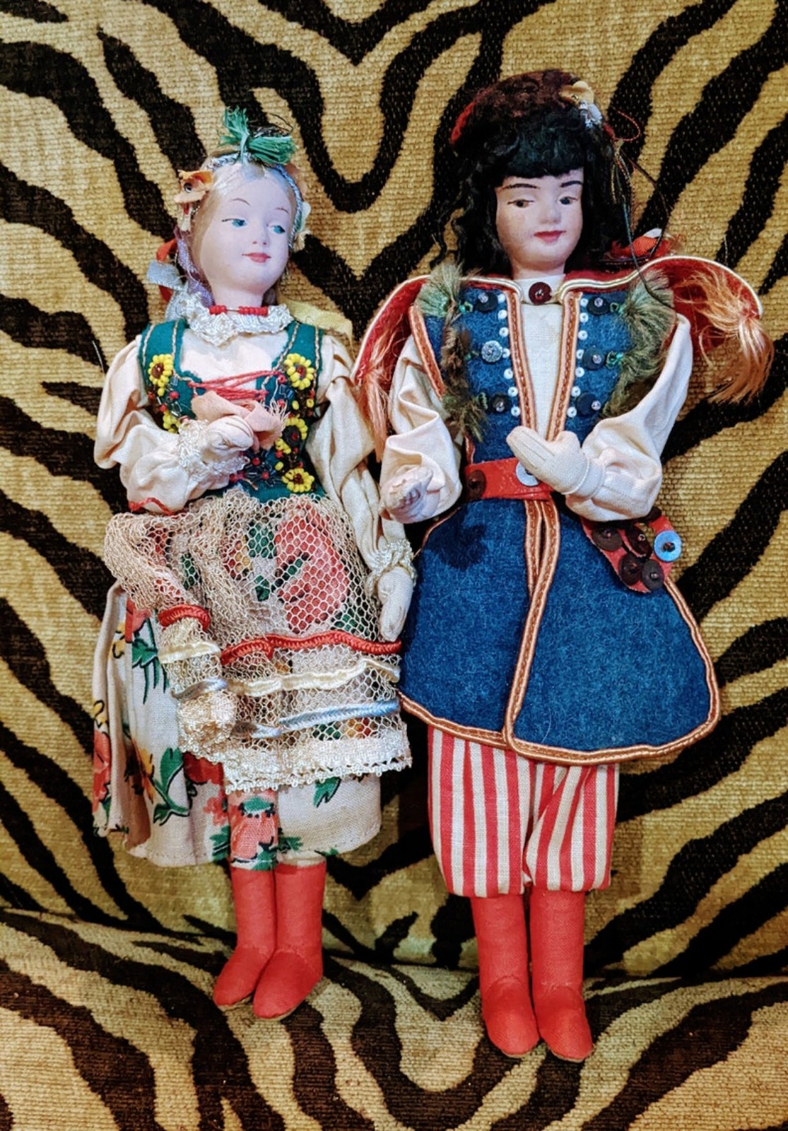 VintageVtg Traditional Eastern European Set of 2 Dolls, Eastern Europe Culture D