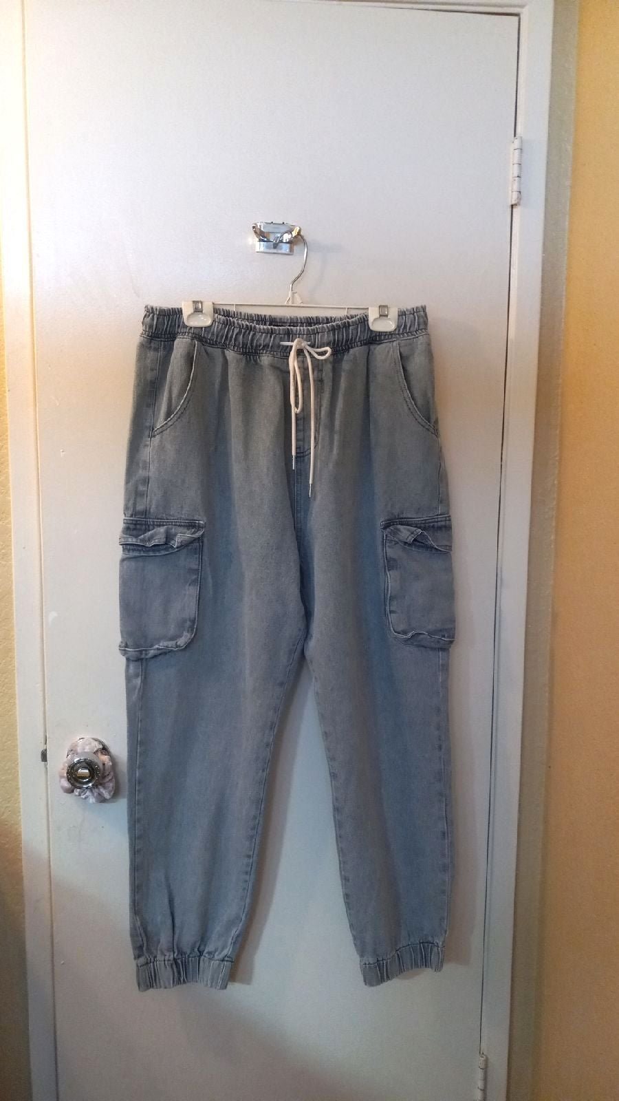 Boohoo Cargo Jeans