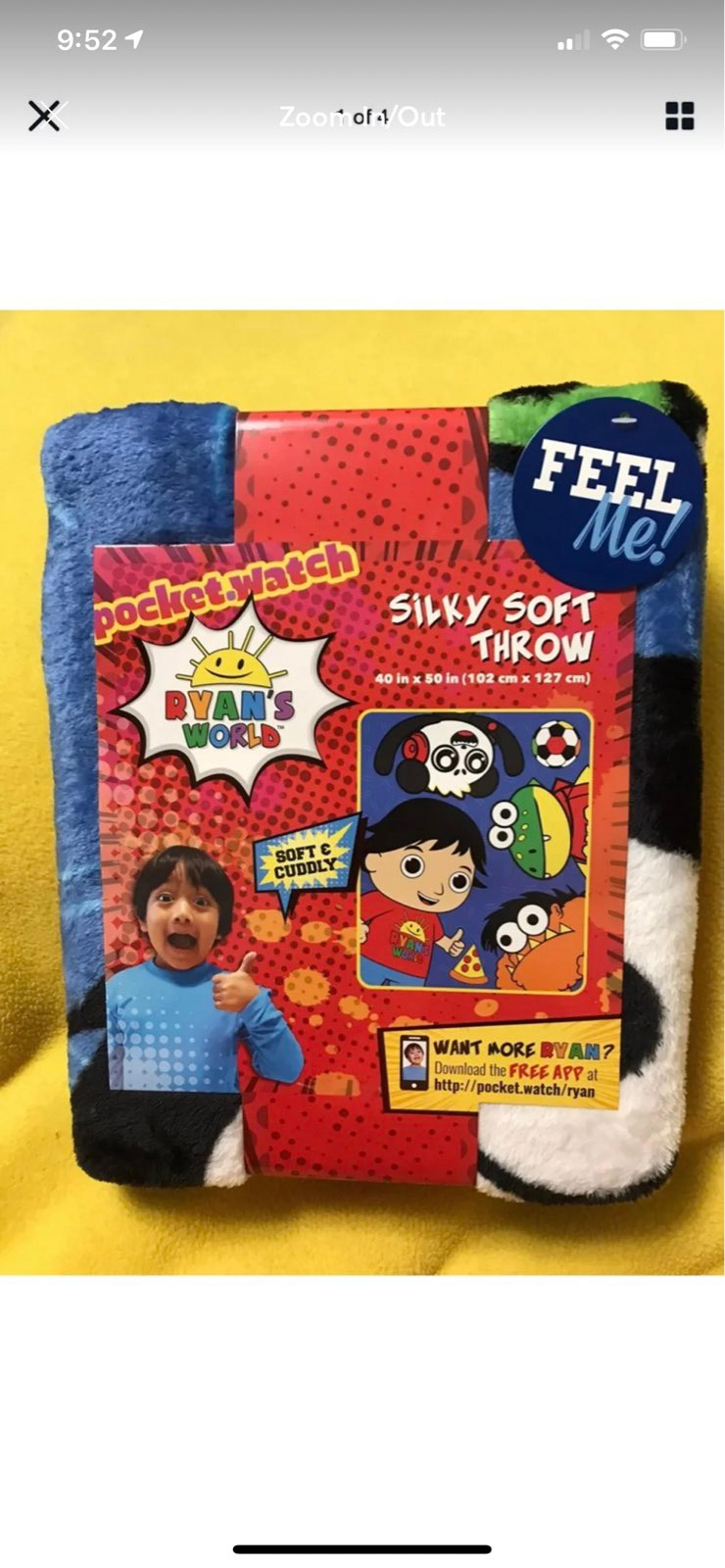 RYAN'S WORLD SILKY SOFT THROW.