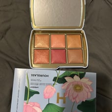 hourglass ambient lighting edit palette