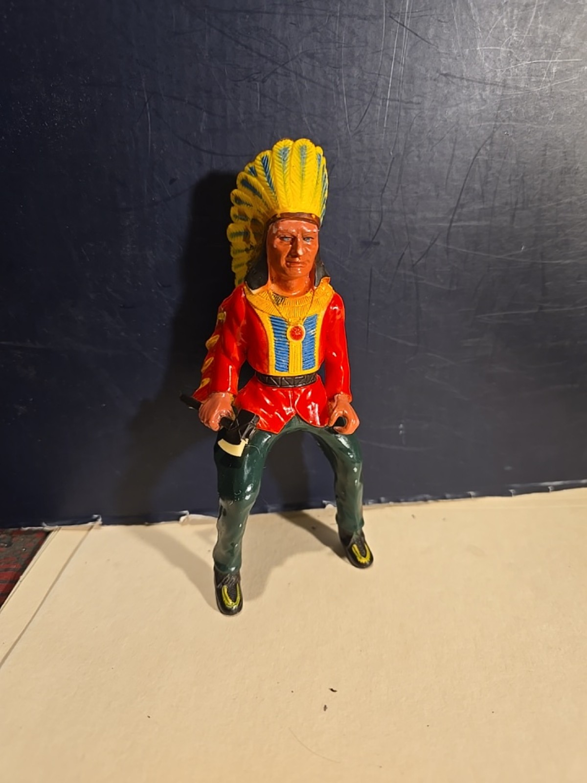 111824 Vintage American Indian Chief Hard Plastic Figure Cowboy Western Toy#stud