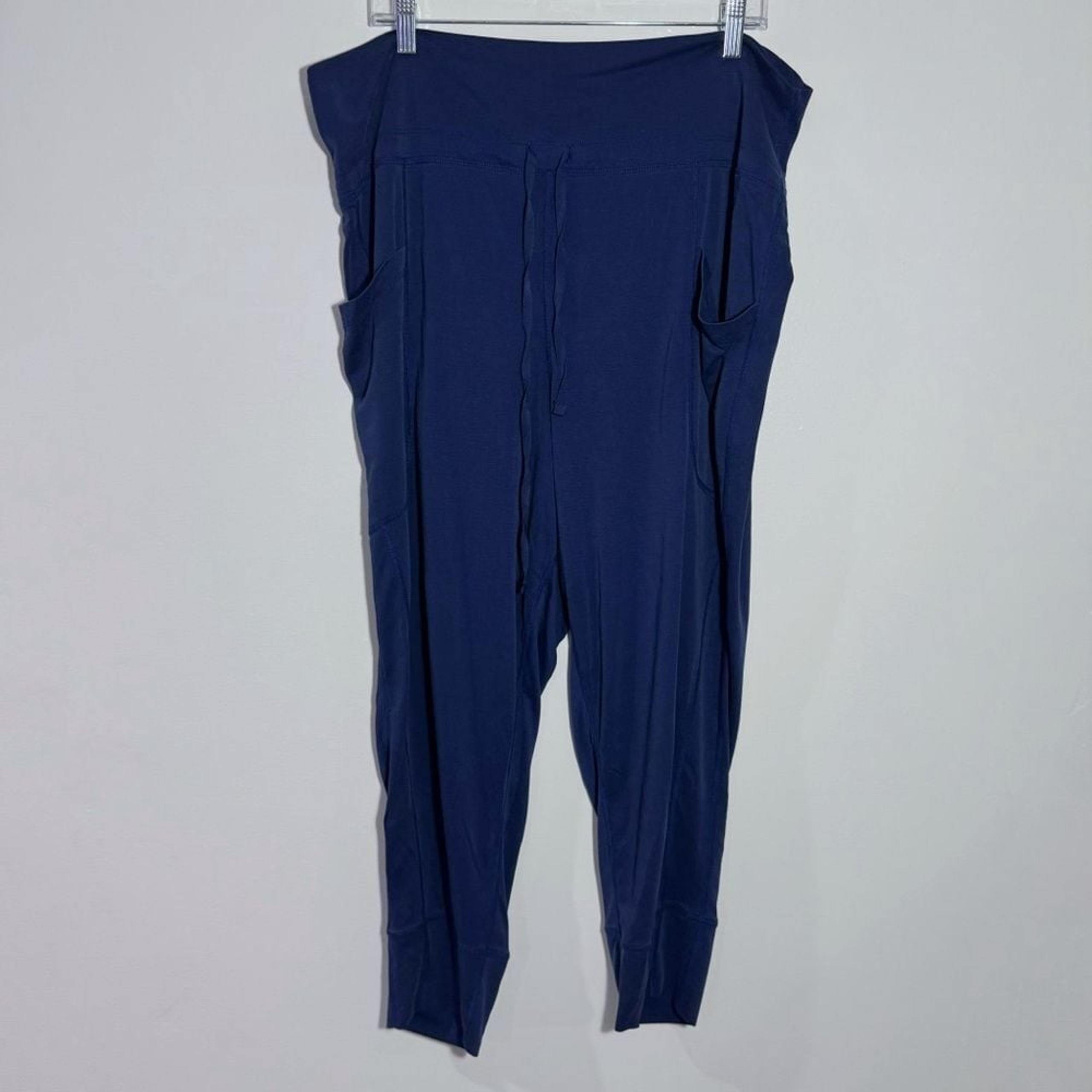 Fabletics Sleek Knit Drawstring Pant In Navy Size 1X