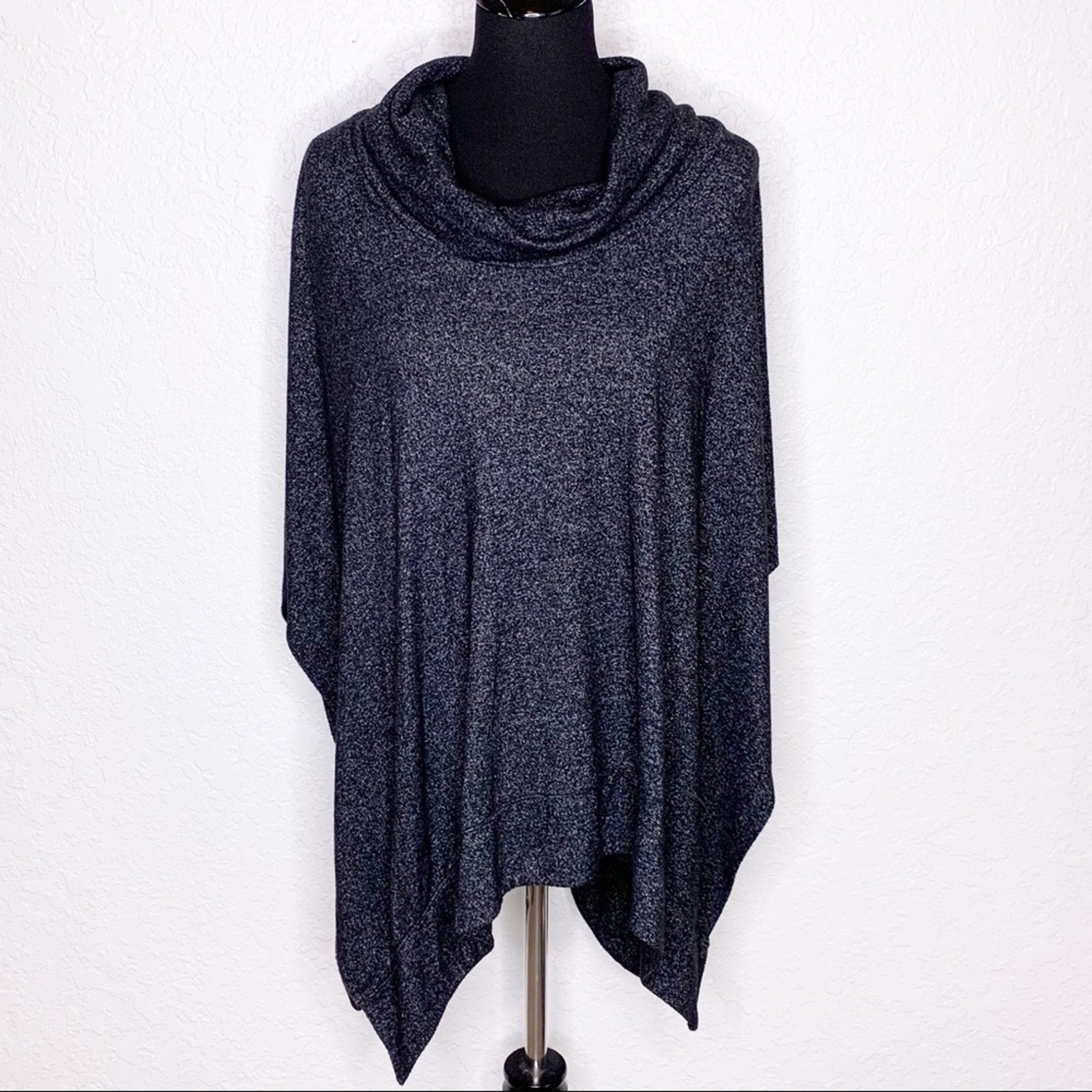 WHBM black gray marled knit turtleneck cowl neck cape poncho size XS/S