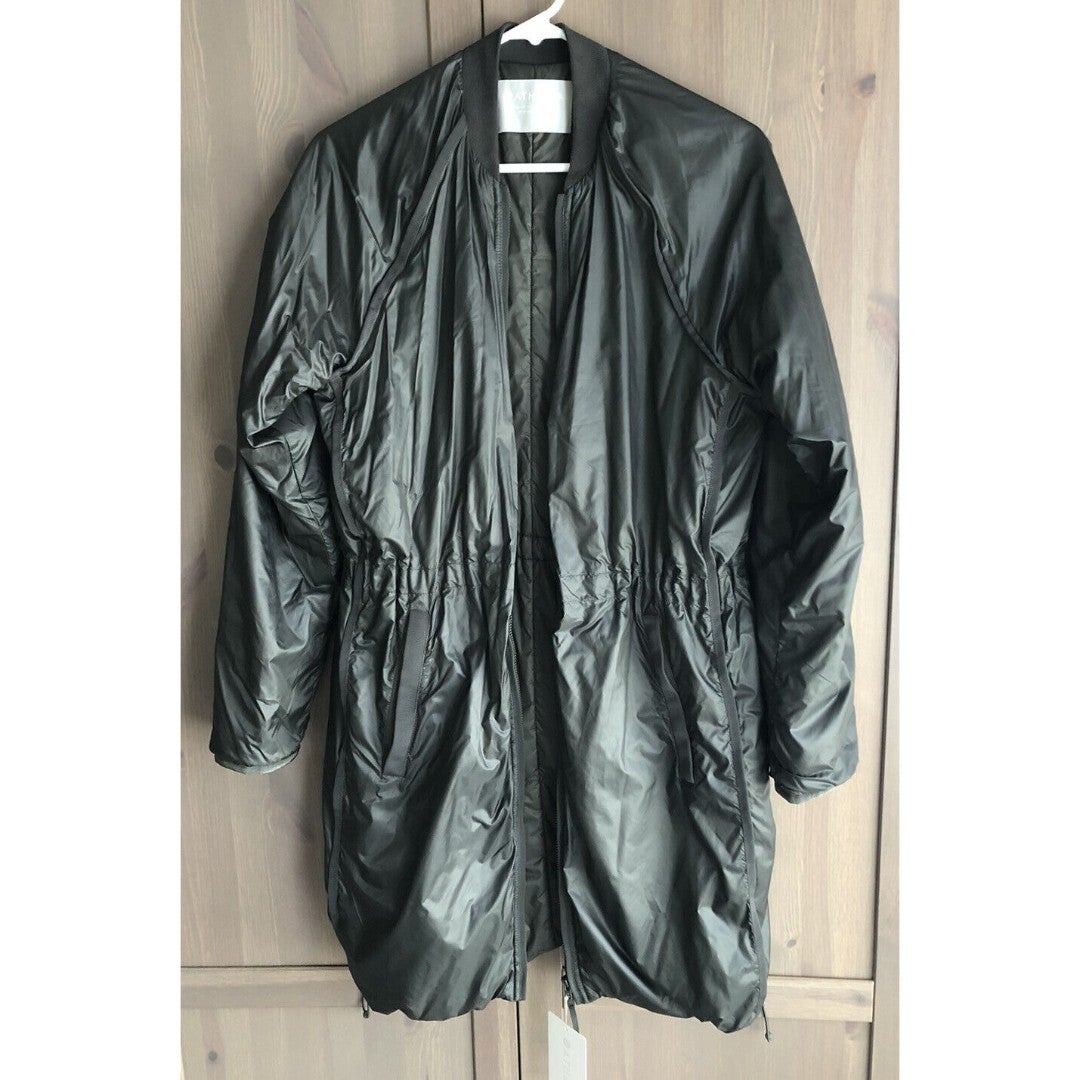 Athleta Summit Primaloft Insulated Lightweight Jacket Olive Small New!