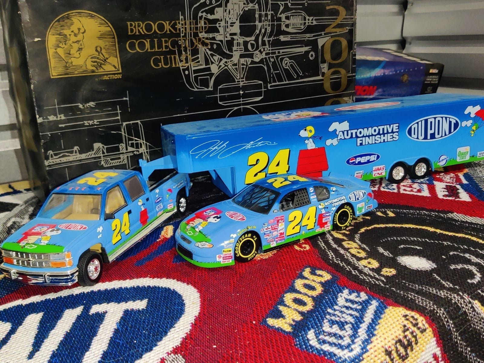 Jeff Gordon Peanuts Brookfield Nascar