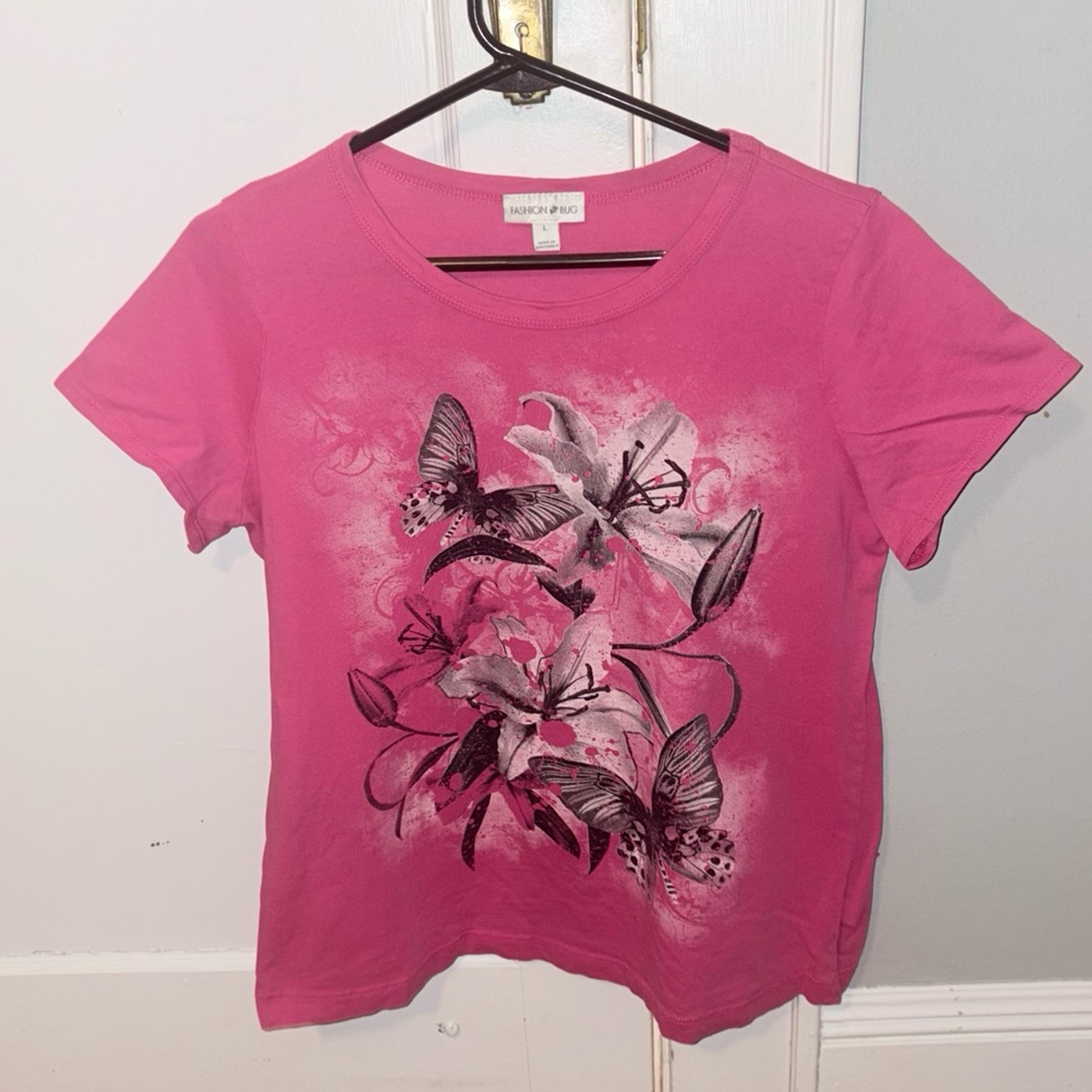 Y2K butterfly lilly graphic baby tee size large
