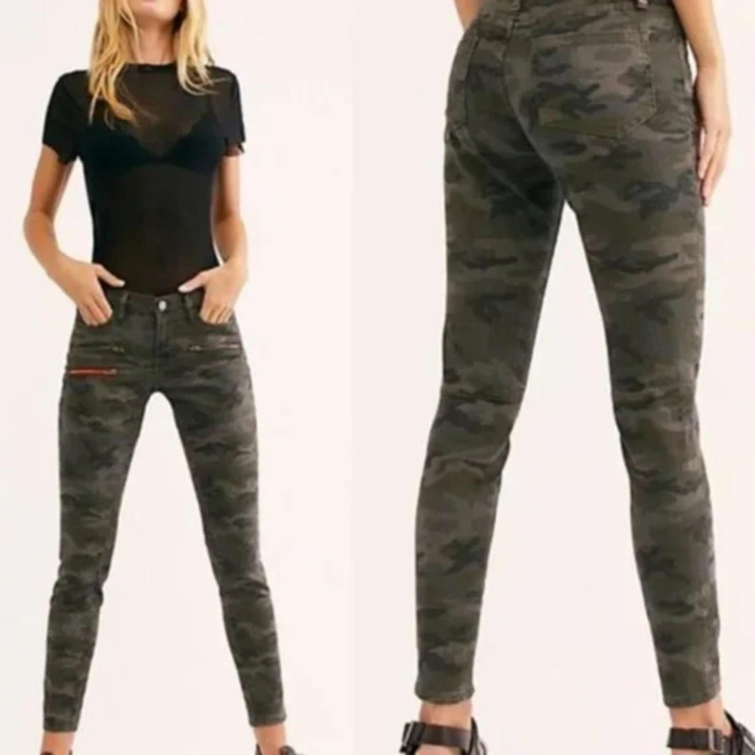ETIENNE MARCEL Green Gray Camo Print Moto Ankle Crop Skinny Jeans Size 29