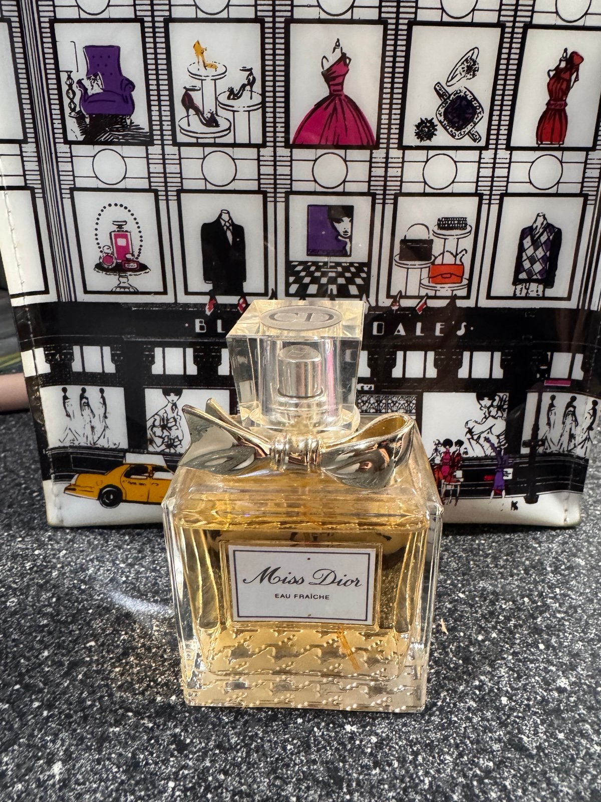 Miss Dior 3.4 fl oz eau fraiche perfume