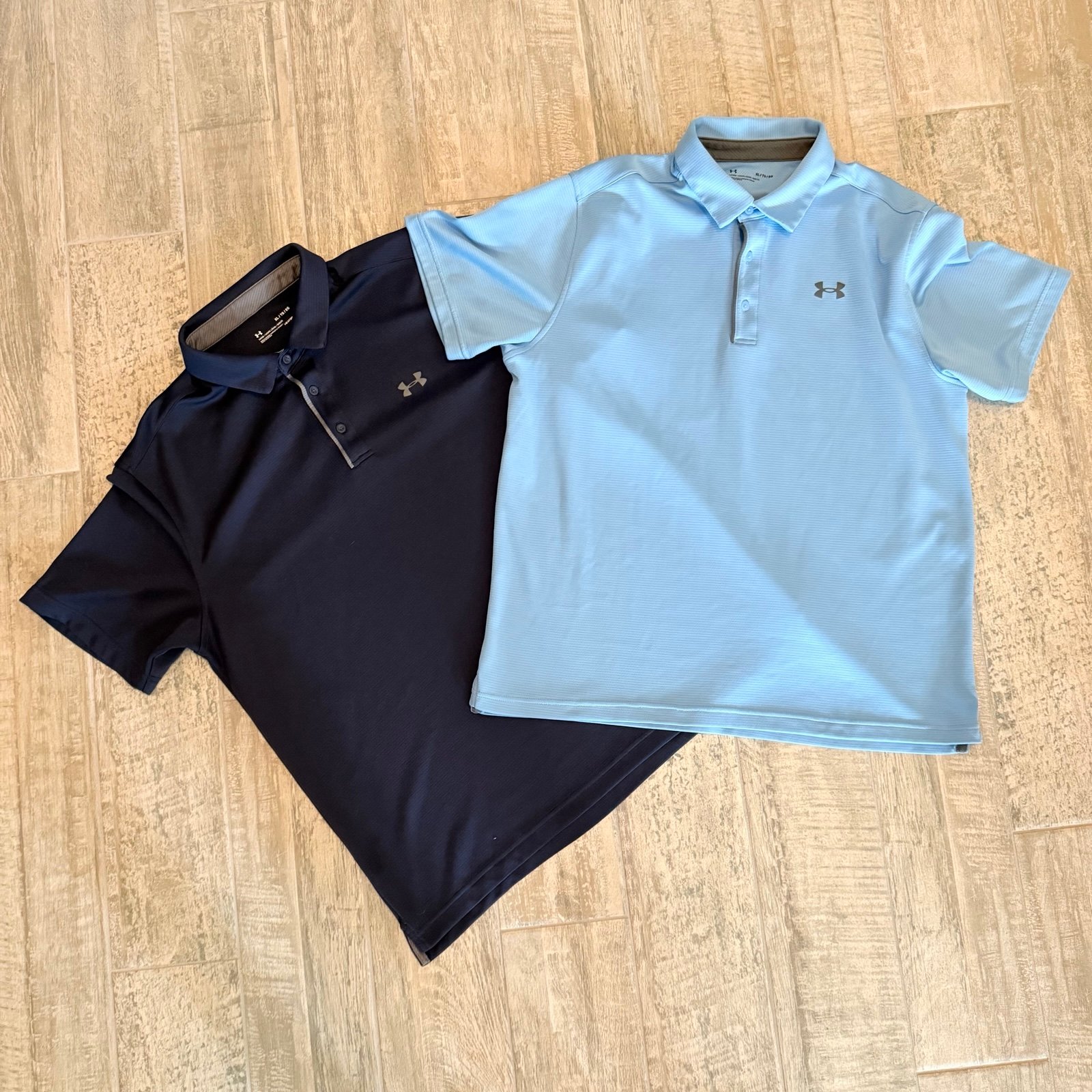 Under Armour Men’s Polo Sz XL LOT Of TWO Navy Blue / Baby Blue Preppy Golf Logo
