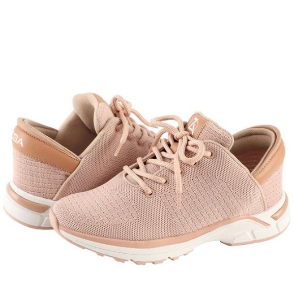 Zeba blush slip on sneakers size 7