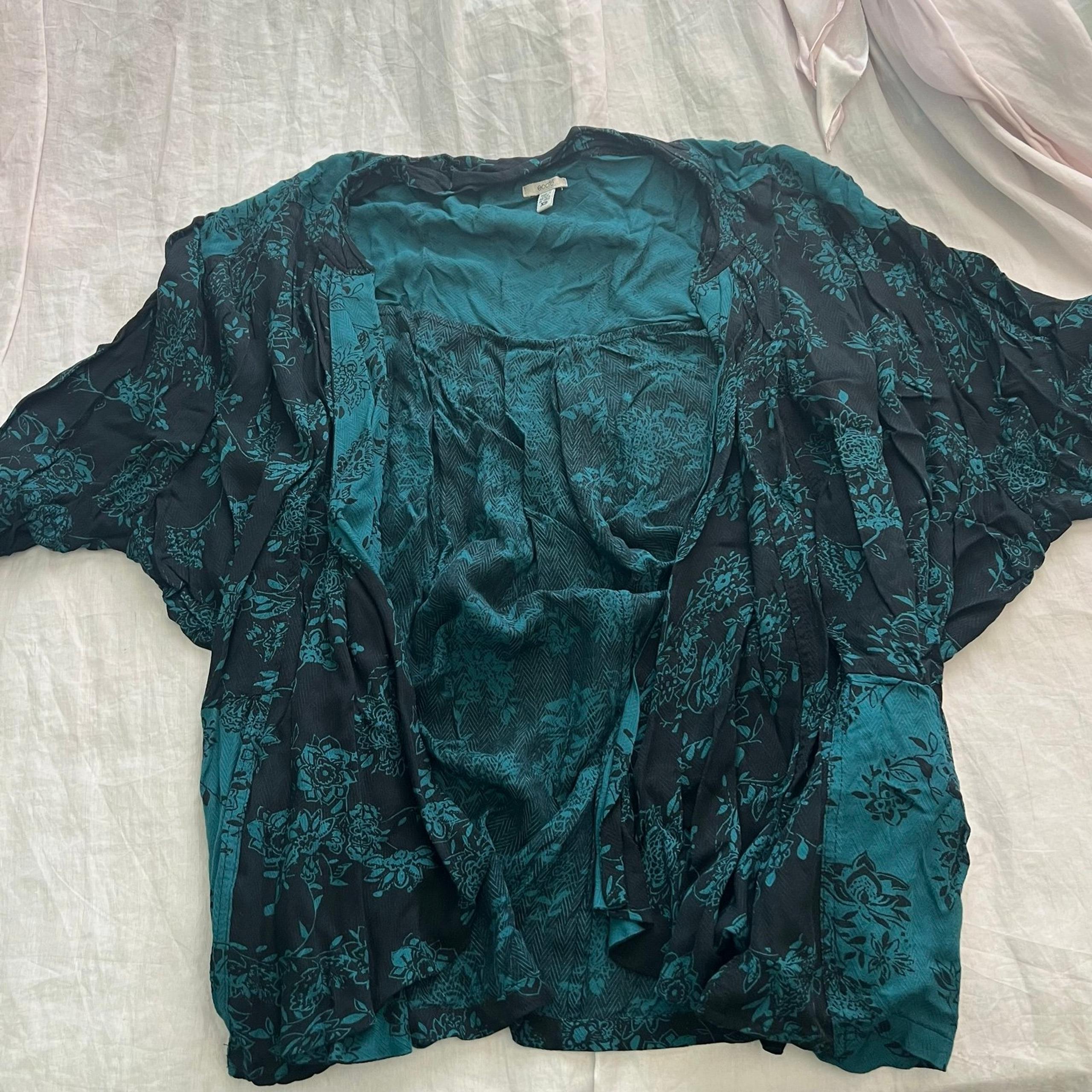 Teal/Black Floral Kimono
