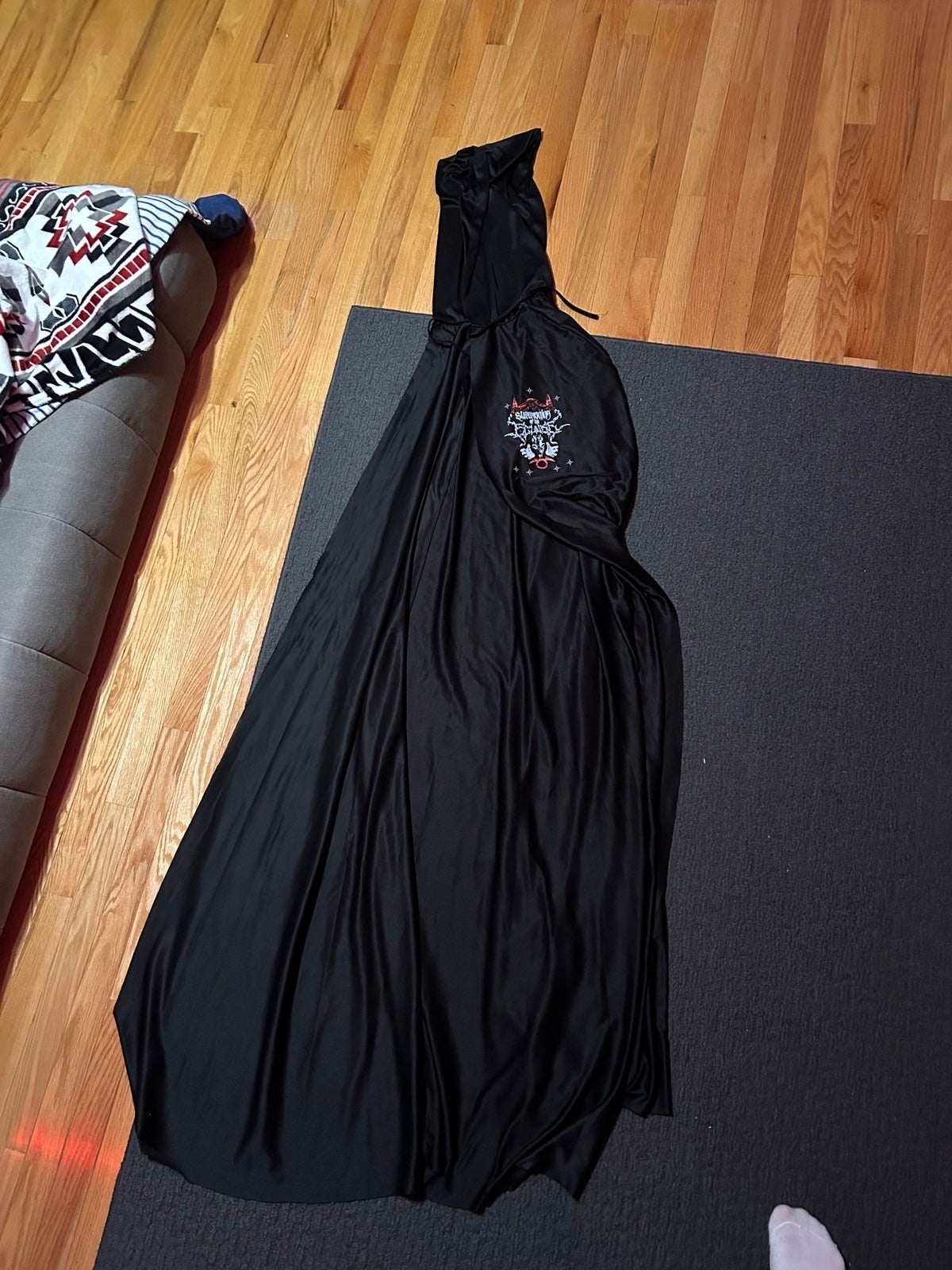 Svdden Death Cloak - Limited Edition