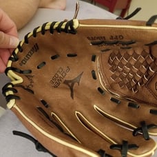 Prospect Power Close Youth Baseball Glove Series