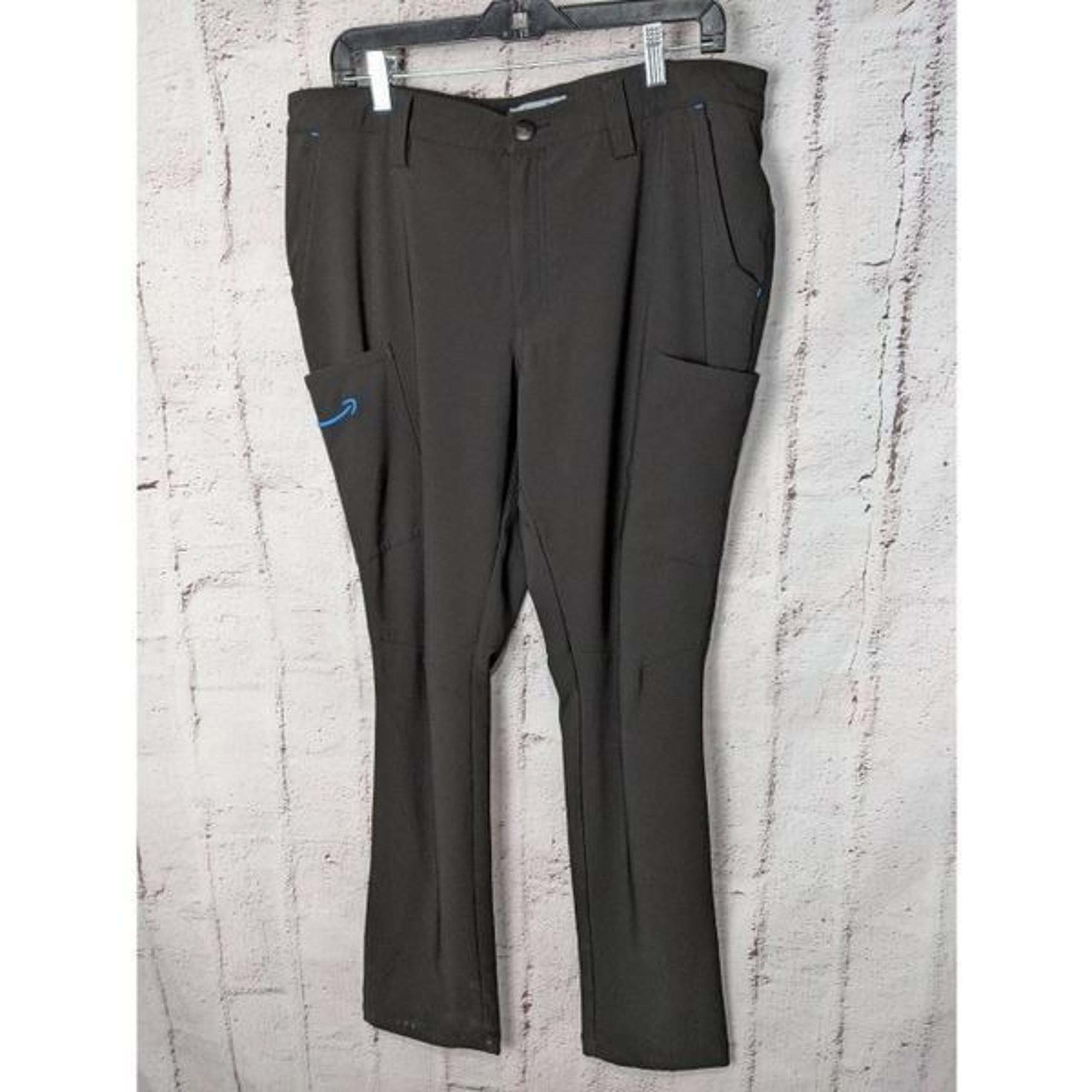 Amazon Prime Delivery Driver Employee Men's  Pants Lulu Yang size L Large