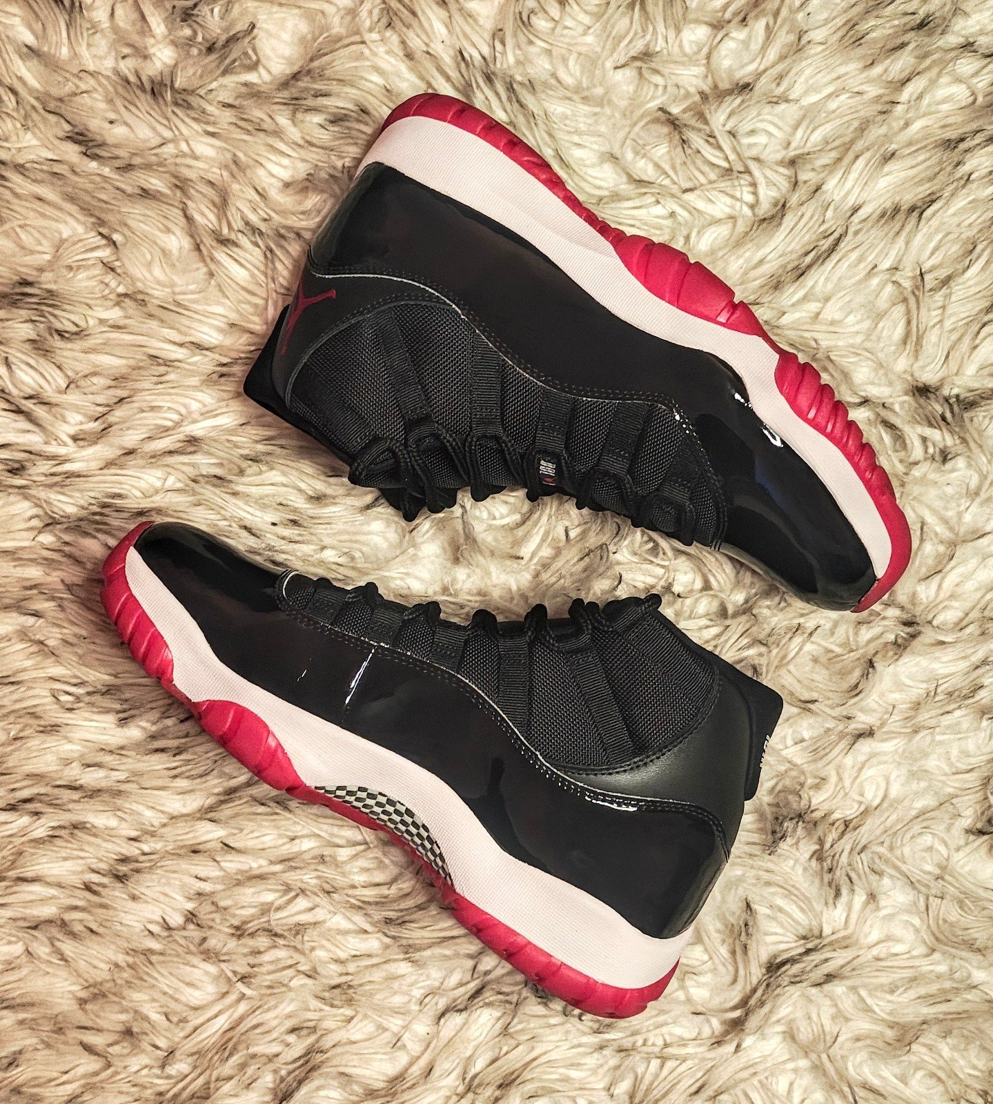 Nike Air Jordan 11 Retro Bred (2019) Size 10