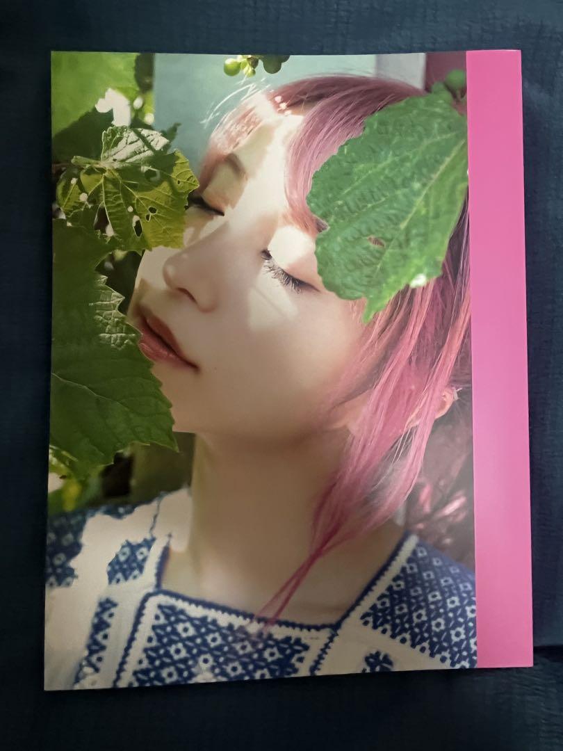 LiSA xLiSAxBooKx. LiSA book