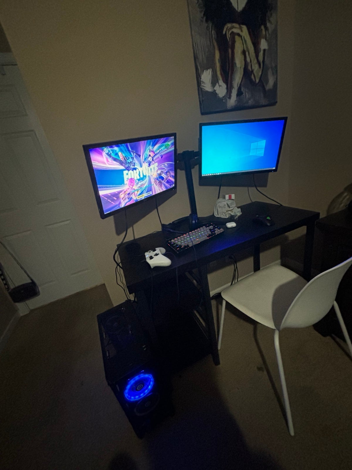 Gaming Pc + Monitors and Mouse, Keyboard !!! WE CAN TALK ABOUT PRICE !!!