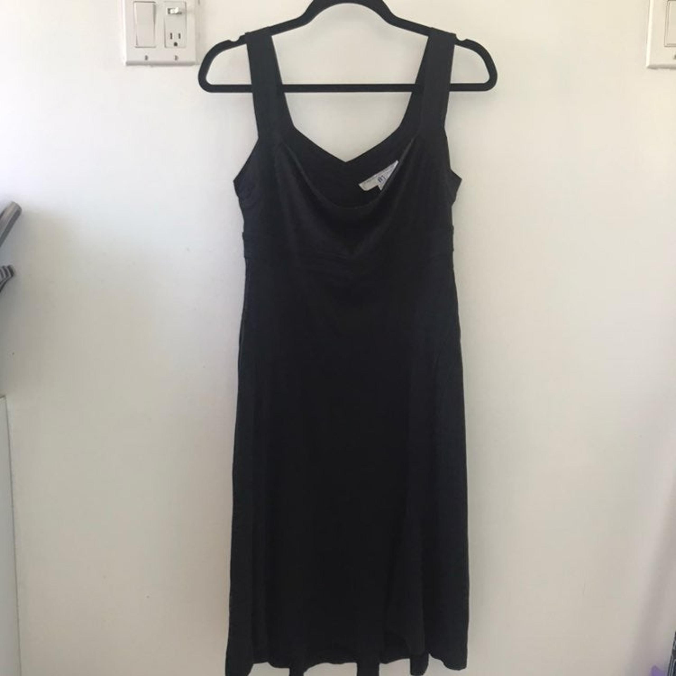 DVF Maternity Black silk dress M