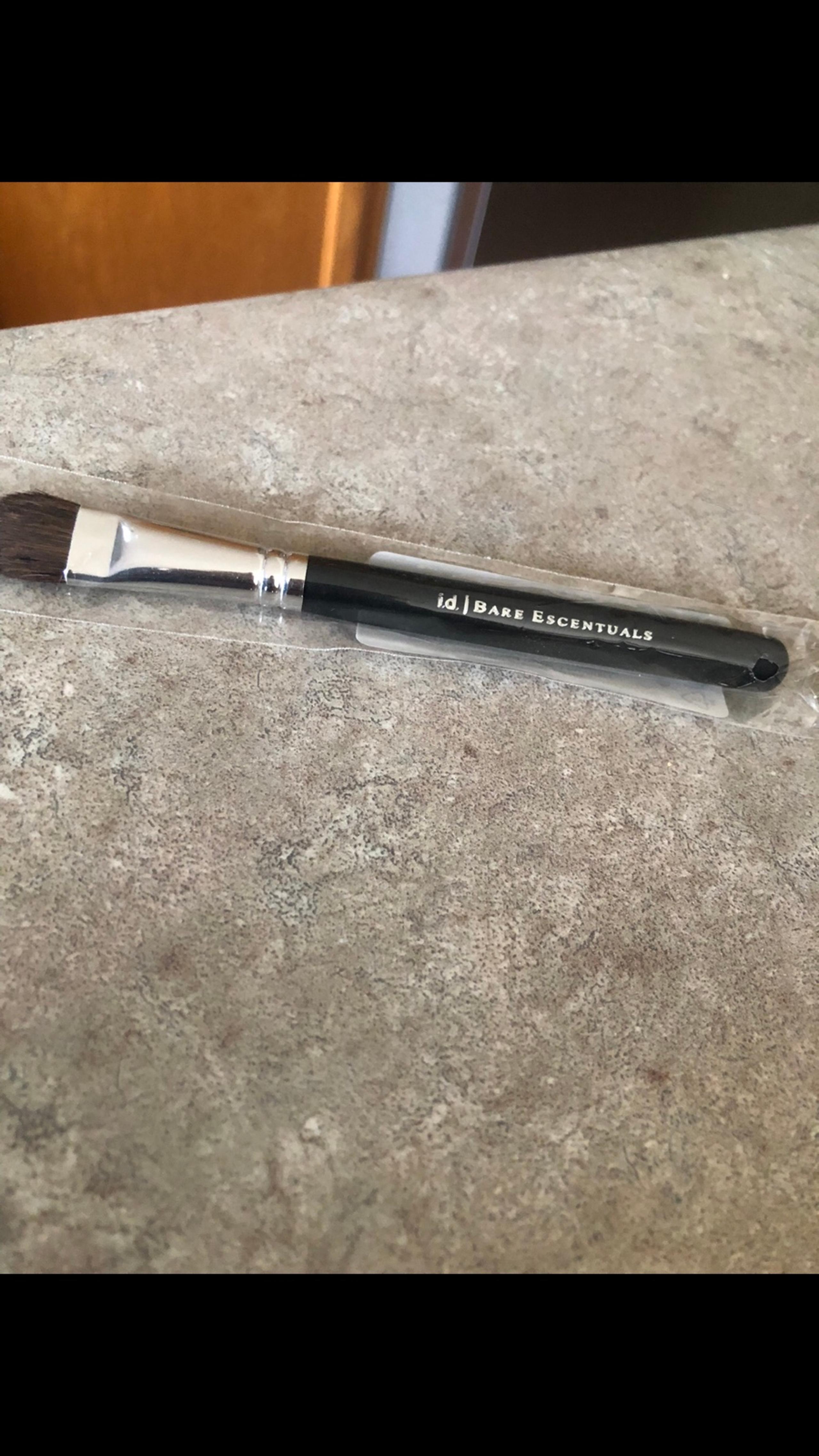 id Bare Escentuals Full Tapered Shadow Brush #42210 NEW NIP