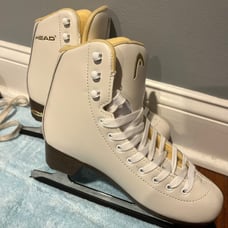 Head ice Skates 38