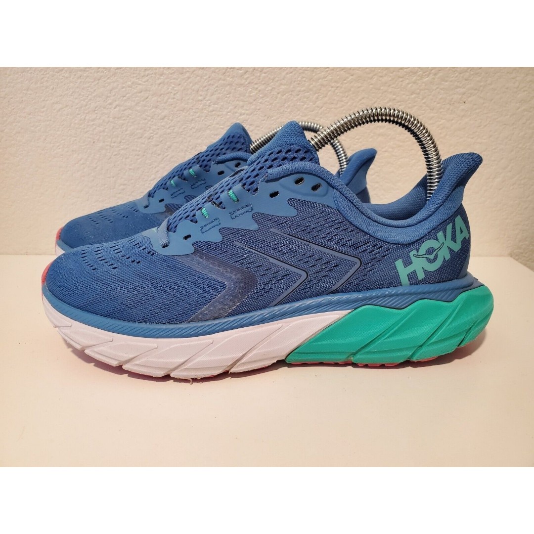 HOKA One One Womens Arahi 5 Vallarta Blue / Atlantis Size 8 B GUC