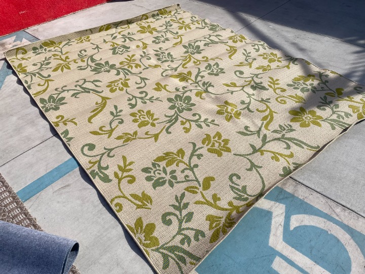 7'10 x 10' Feet Outdoor Indoor Beige Green Floral Patio Target Brand Area Rug