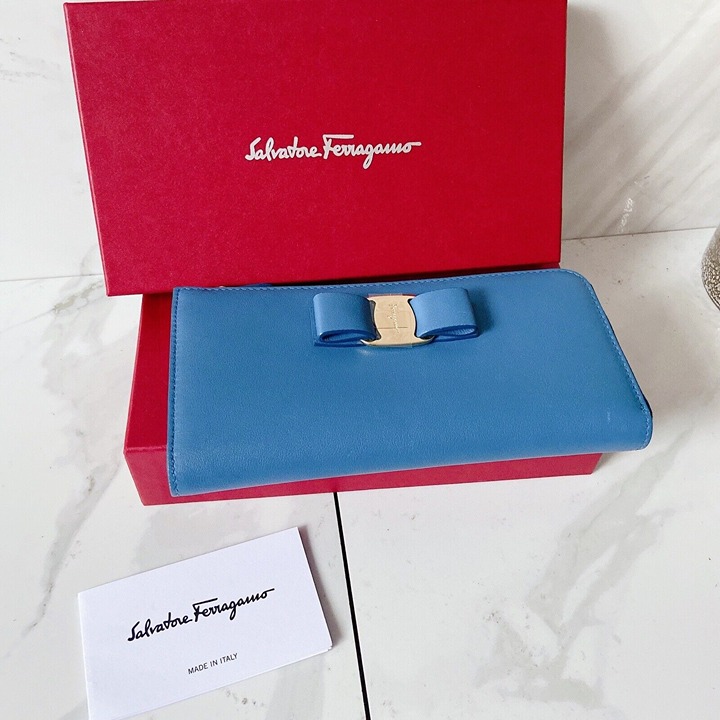 Salvatore Ferragamo Vara Bow Logo Women Leather Zip Long Wallet Blue 650 New